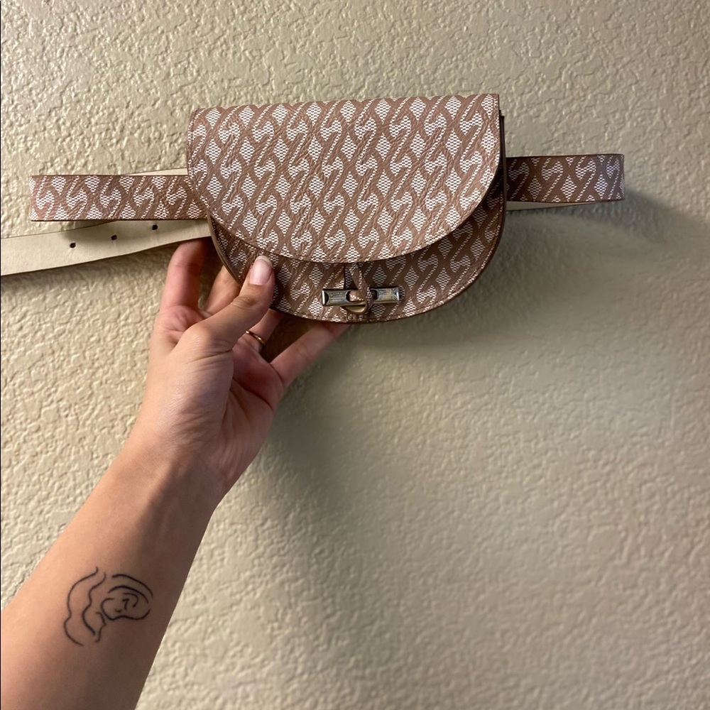 NO TAG|Pink Purse|Belt|Belt Purse|Trendy
